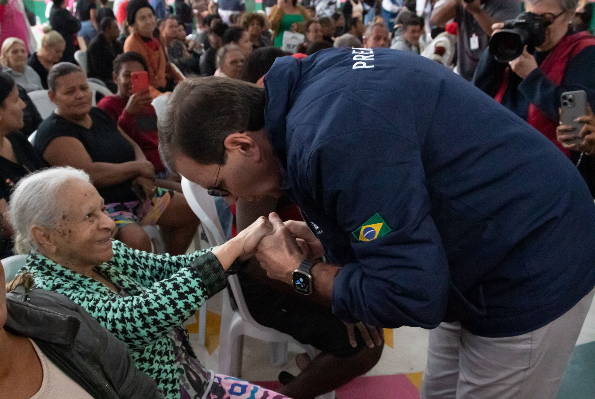 Eduardo Paes no lan&ccedil;amento de dois residenciais Minha Casa, Minha Vida na Mangueira - &Eacute;rica Martin/Ag&ecirc;ncia O Dia