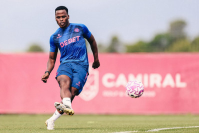 Torcedores do Fluminense repercutem ausência de Árias em convocação da Colômbia