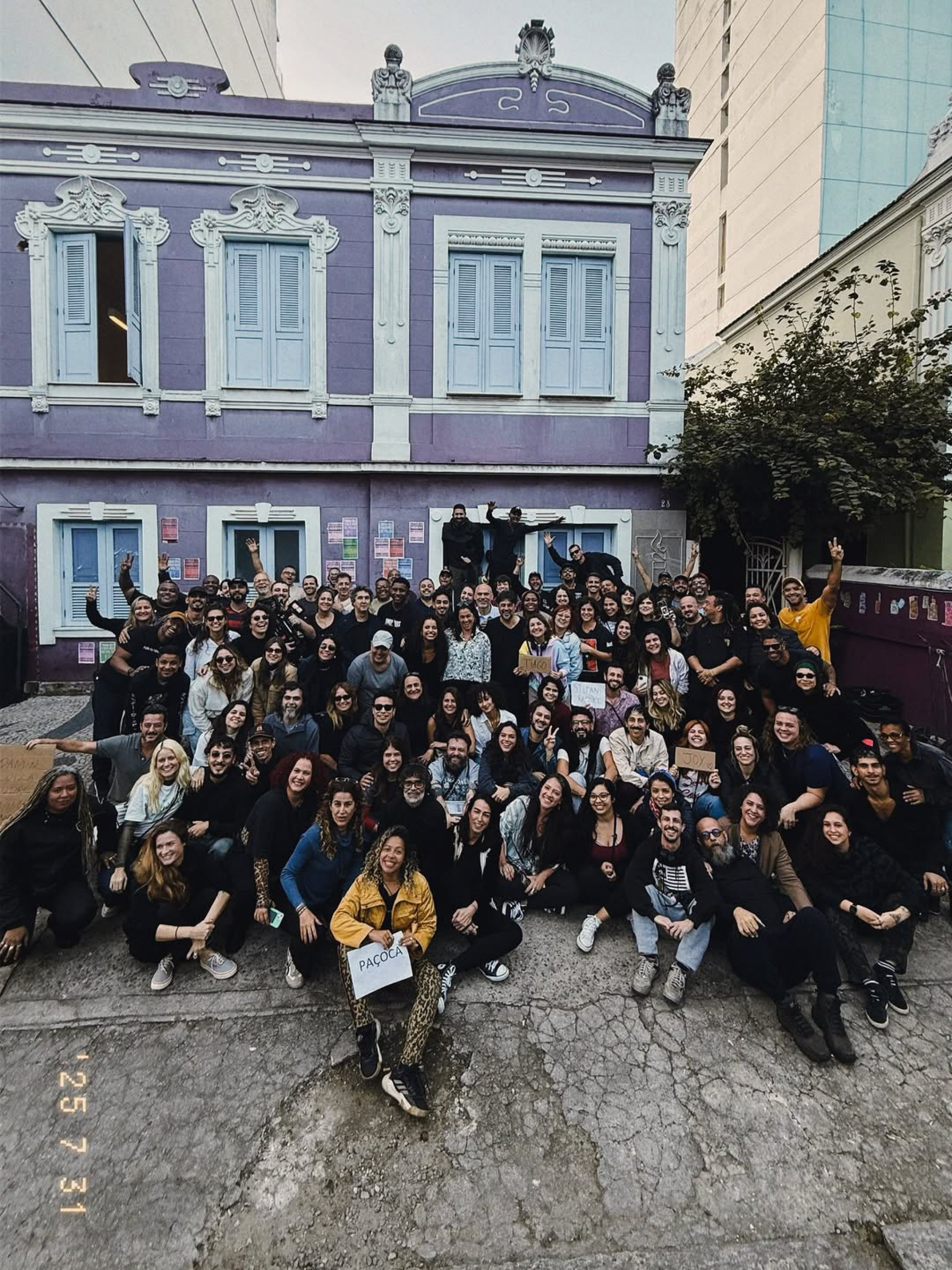 Sério Malheiros exibe clique com a equipe da série 'Amor da Minha Vida' - Reprodução do Instagram
