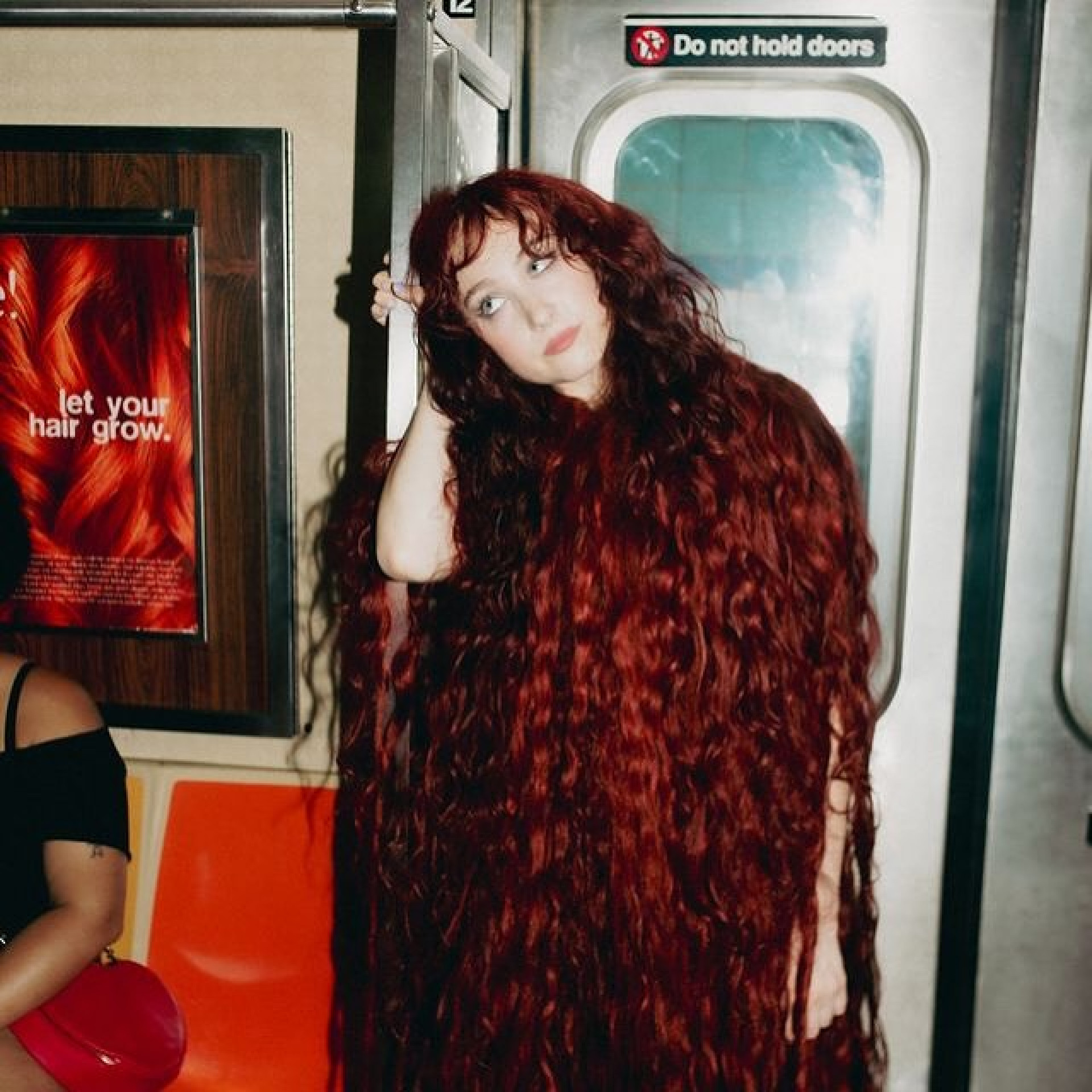 Chappell Roan lança 'The Subway' e deixa fãs eufóricos
- Reprodução / Instagram