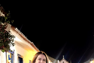 Olhares voltados para Ana Paula Araújo, que brilha entre os nomes da Festa Literária de Paraty