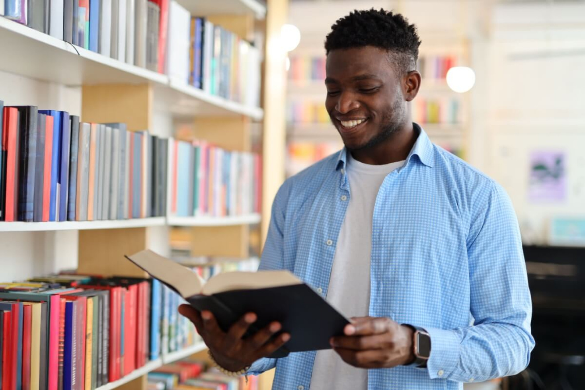 Obras nacionais revelam o talento individual de cada escritor e a pluralidade da literatura brasileira (Imagem: Andrii Zastrozhnov | Shutterstock)