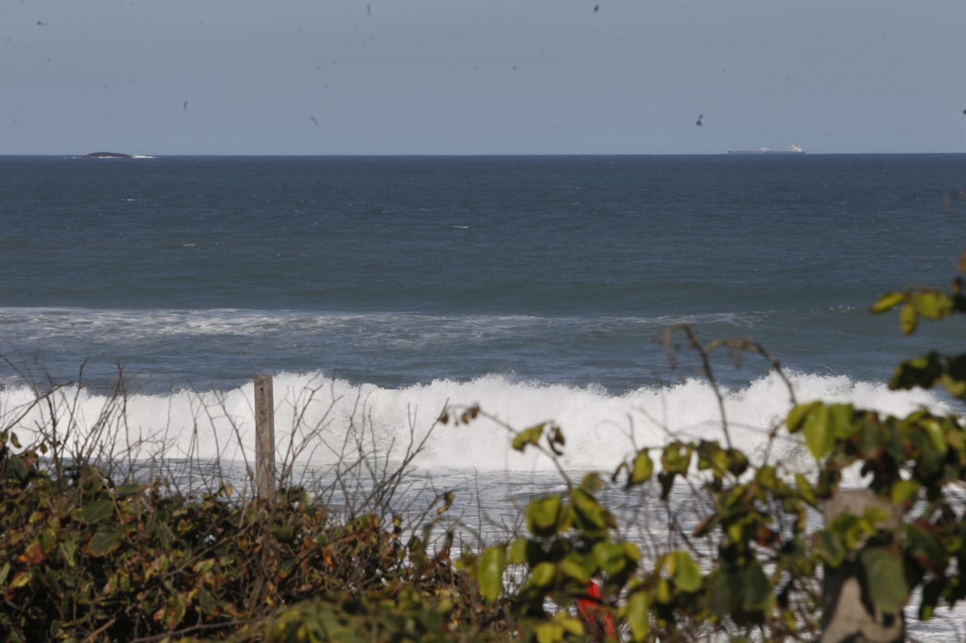 Ressaca segue diminuindo no Rio - Reginaldo Pimenta/ Agência O Dia