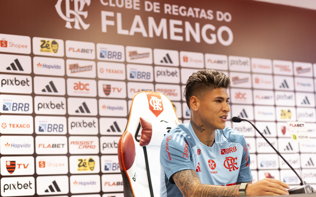 Entrevista coletiva de Carrascal, do Flamengo