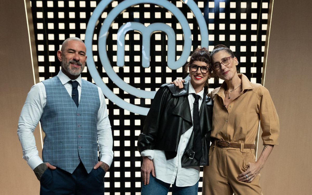Henrique Foga&ccedil;a, Helena Rizzo e Paola Carosella.
