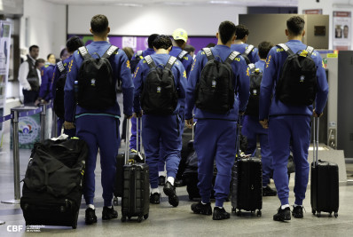 Delegação da seleção brasileira sub-20 chega ao Paraguai para a disputa de amistosos