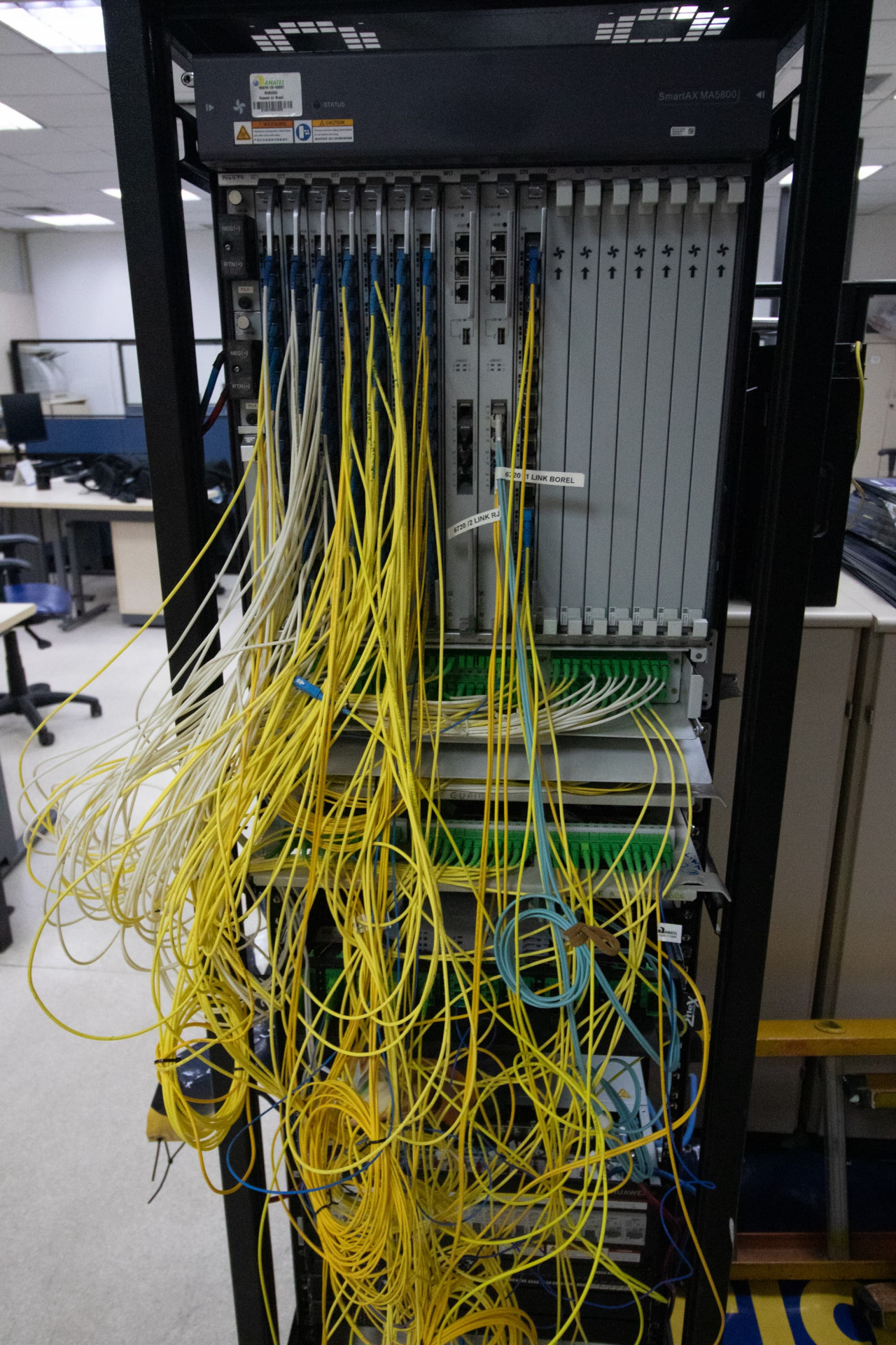 Material apreendido em operação contra empresas de internet foi encaminhada à Cidade da Polícia - Érica Martin/Agência O DIA