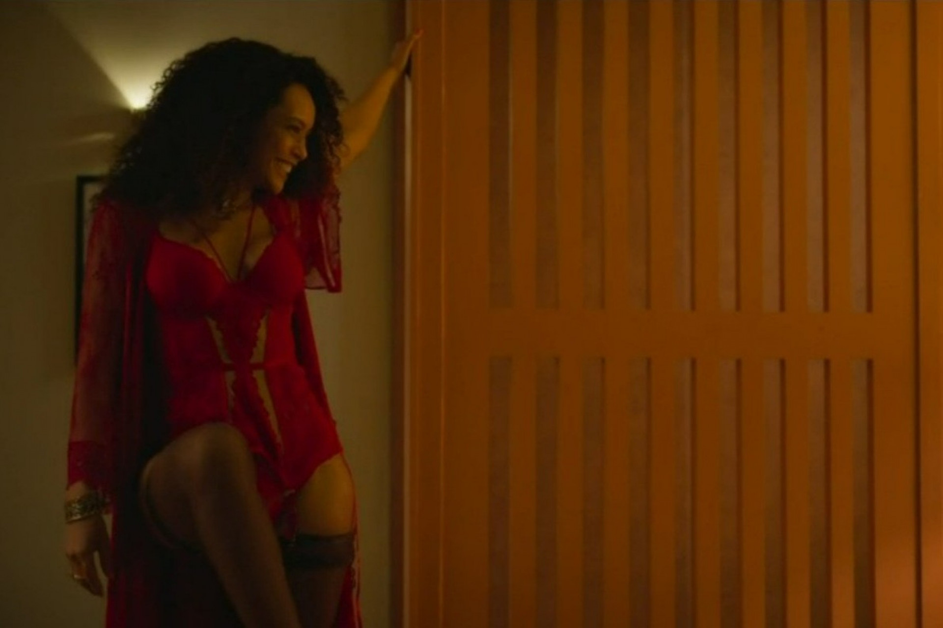 Raquel sensualiza para Ivan em 'Vale Tudo' - Reprodução do Instagram