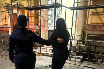 Mulher é presa pela Guarda Municipal por racismo e agressão 