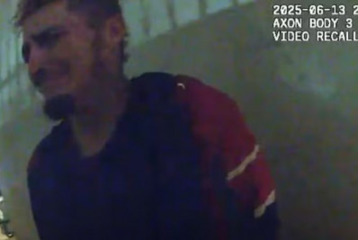 Morador de rua chorou e colocou mãos na cabeça antes de ser executado por PMs no centro de SP