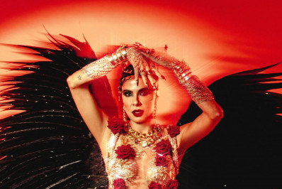 Luciana Gimenez deixa cargo de madrinha de bateria da Vai-Vai