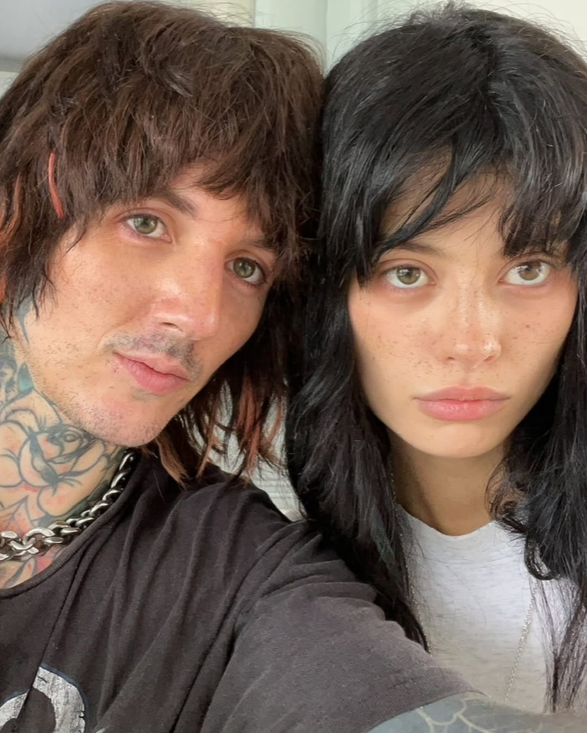 Filhos de Oliver Sykes ganham sobrenome 'Silva' - Reprodução / Instagram
