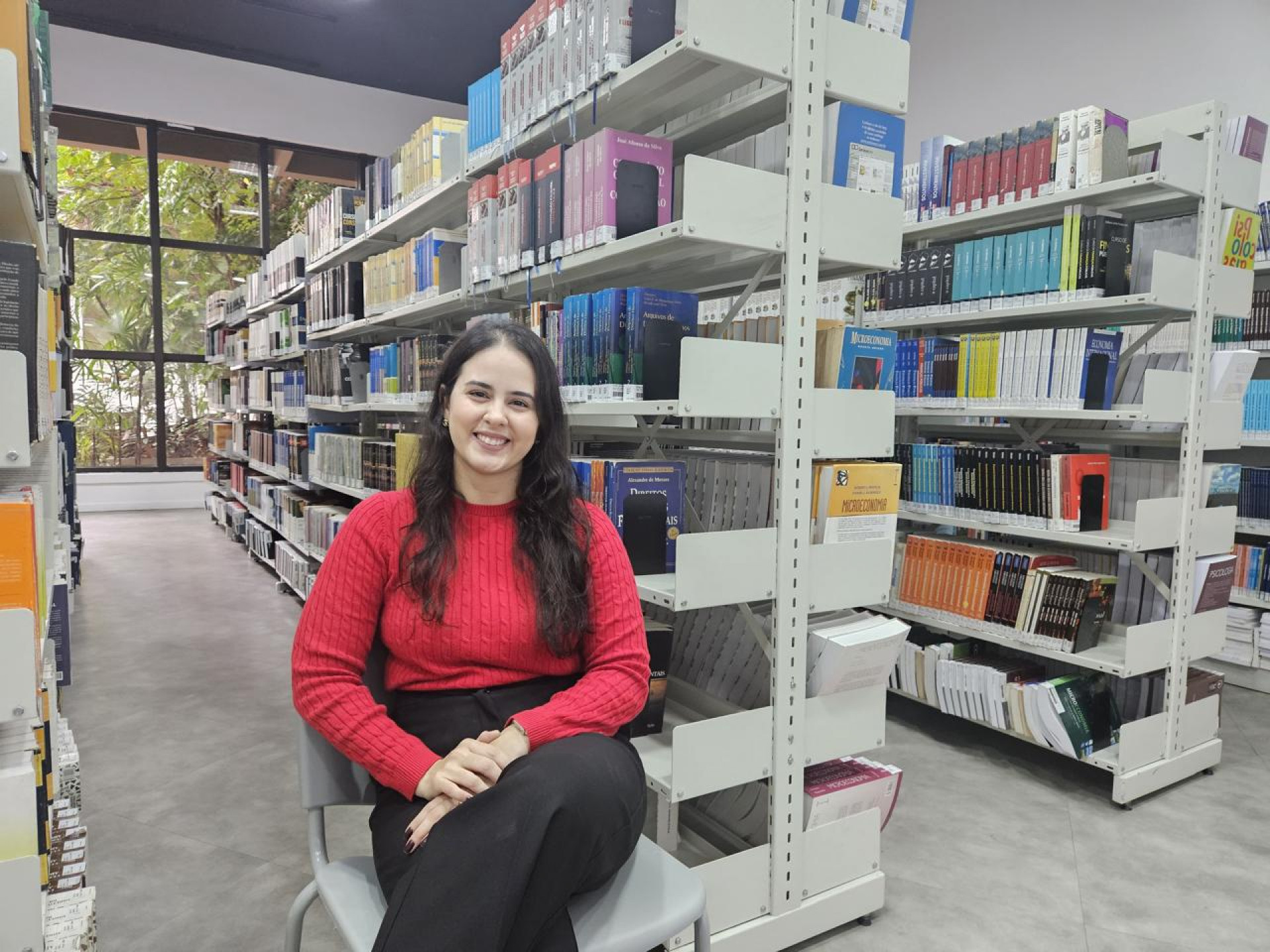 Coordenadora do curso de Rela&ccedil;&otilde;es Internacionais da Faculdade Mackenzie Rio, Fernanda Brand&atilde;o Martins - Arquivo pessoal