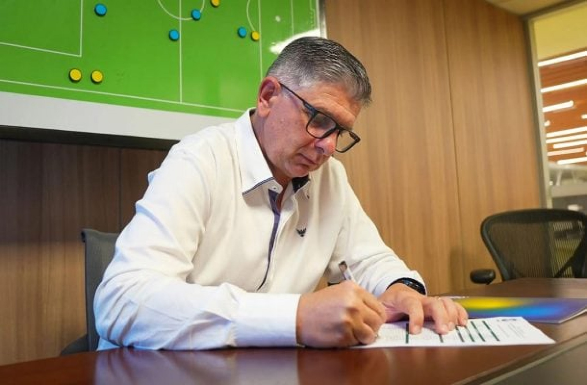 Sele&ccedil;&atilde;o Sub-15 &eacute; convocada para treinos na Granja Comary