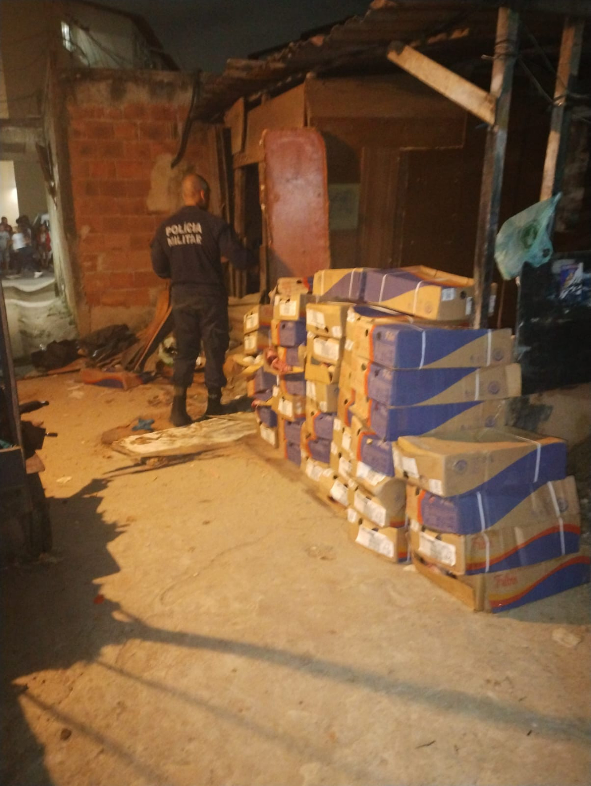 Parte da carga foi recuperada na noite desta quarta (6)