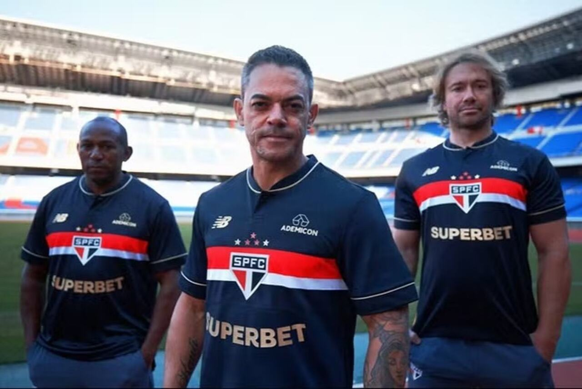 S&atilde;o Paulo registra tempo diferente da defesa de Ceni em nova camisa