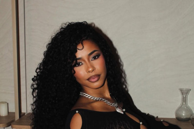 Lorena Maria relata dores depois de cirurgias plásticas