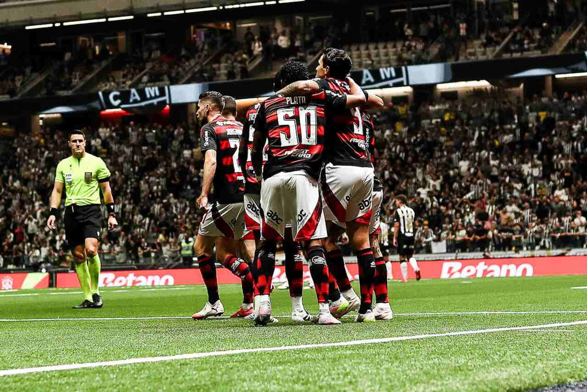 Flamengo x Mirassol: onde assistir, escalações e arbitragem