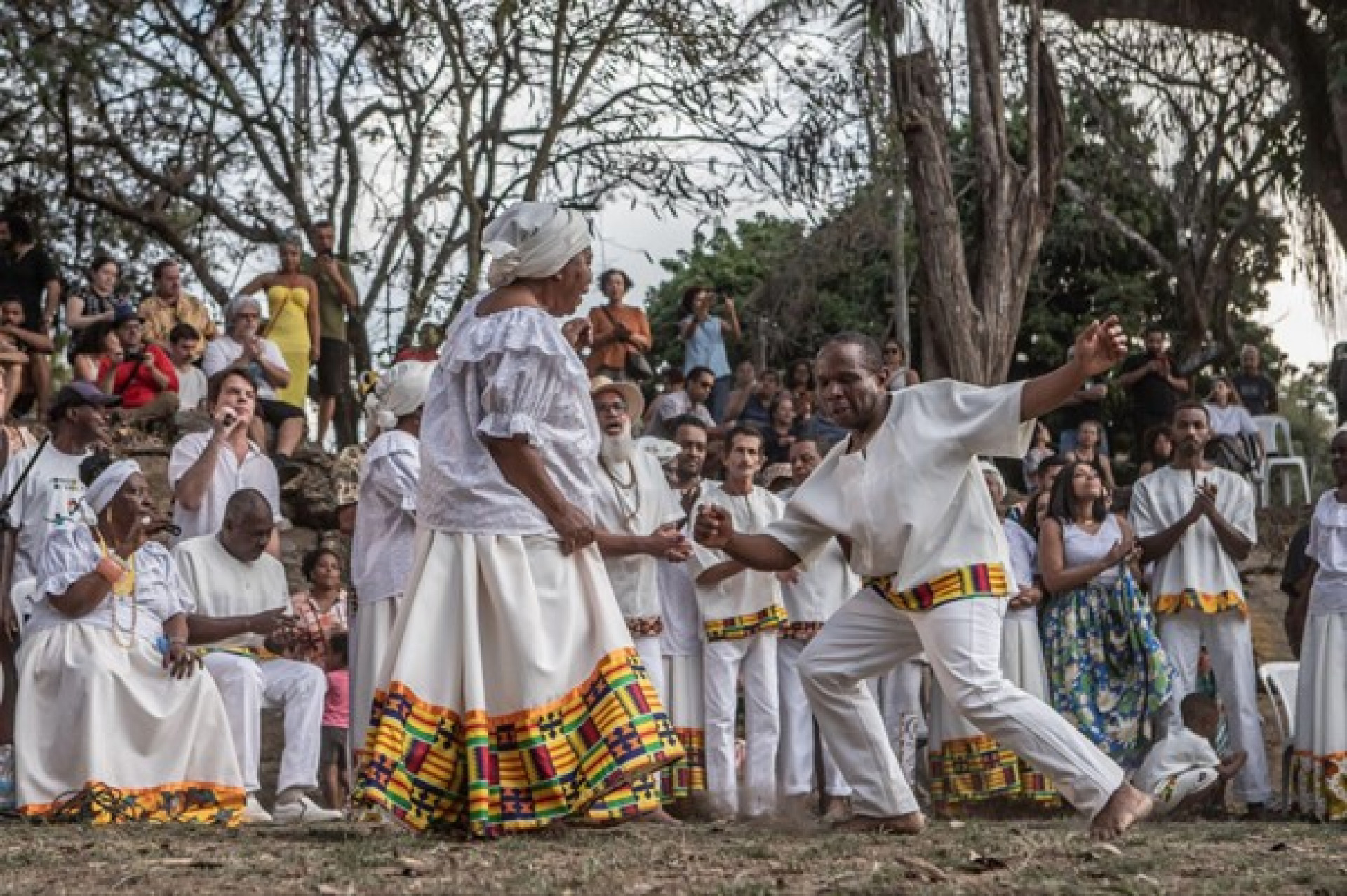 O jongo também pode ser chamado de caxambu e atrai muita gente - Divulgação