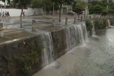 Rompimento de tubulação perto do Maracanã pode afetar abastecimento de água em 16 bairros do Rio