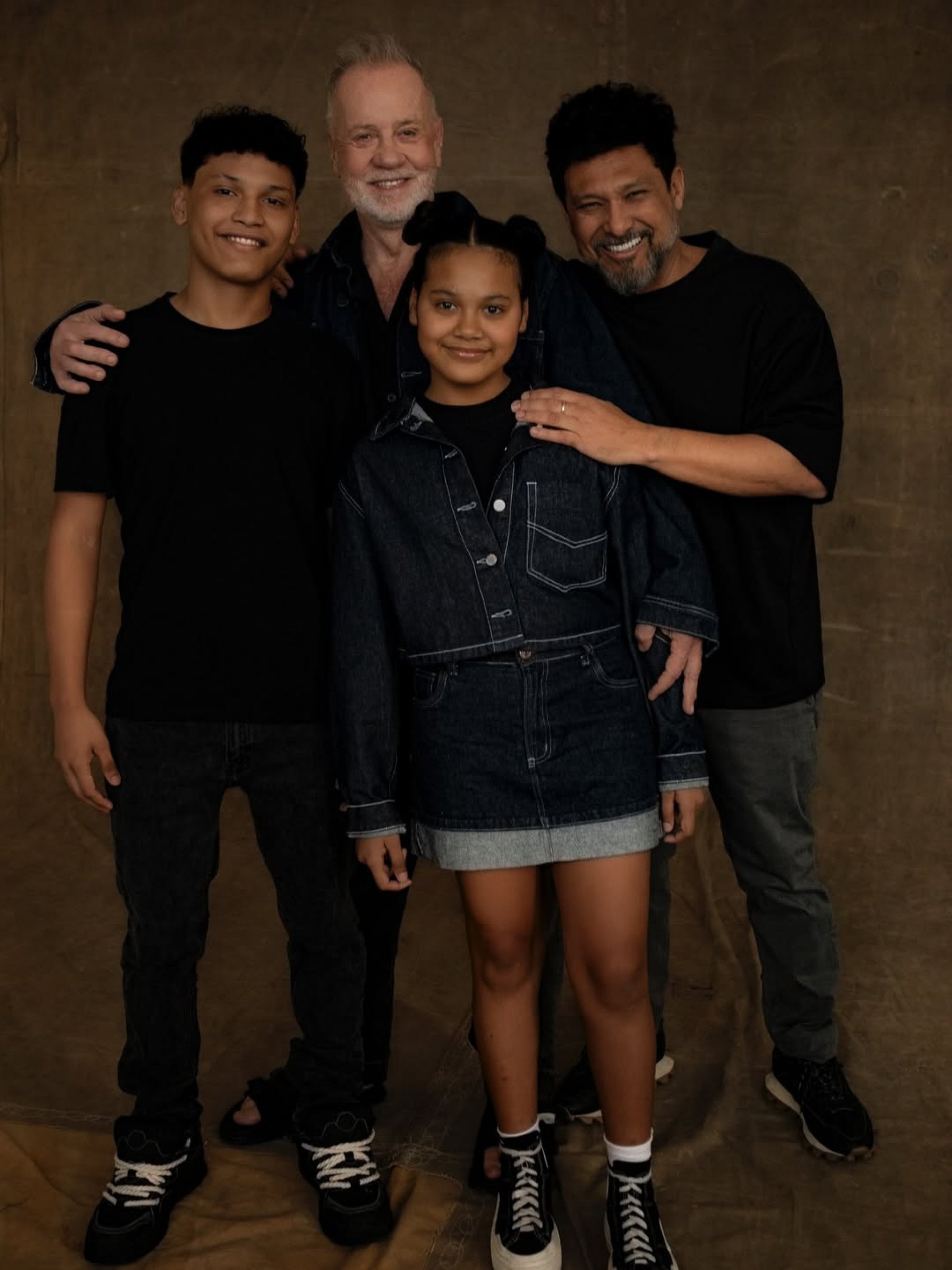 Luiz Fernando Guimarães, Adriano Medeiros e os filhos, Dante e Olivia - Reprodução / Instagram