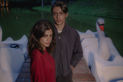 Jaffar Bambirra e Julia Dalavia estrelam a série 'Dias Perfeitos'