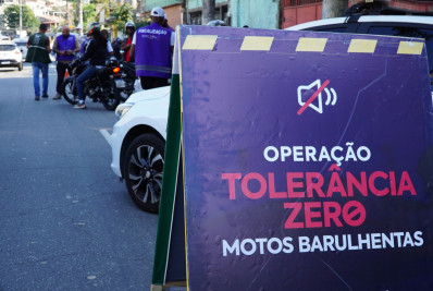 Operação Tolerância Zero realiza abordagens a motos barulhentas no Alcântara e no Galo Branco