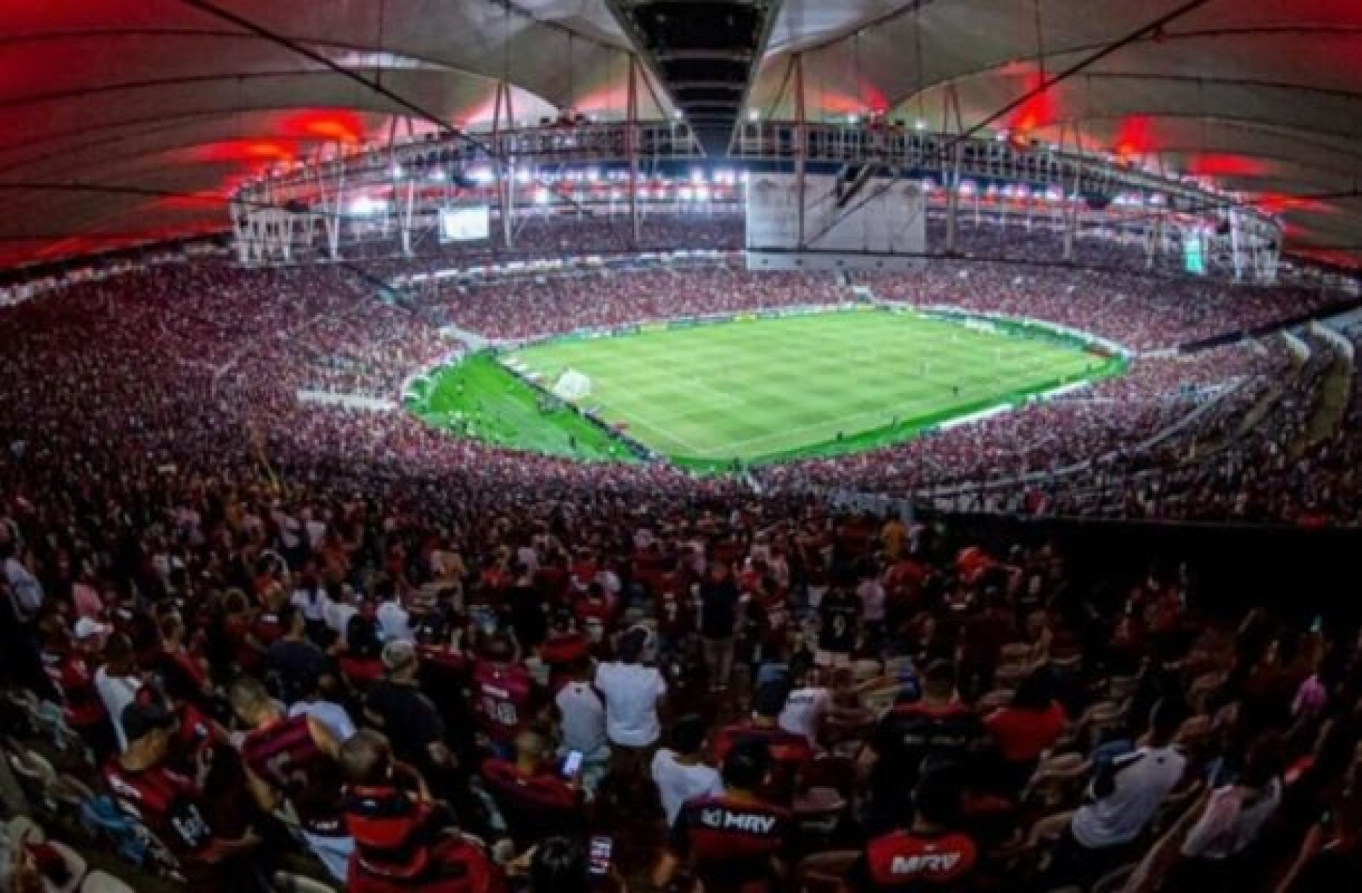 Flamengo adota cautela sobre est&aacute;dio e v&ecirc; Maracan&atilde; como ‘superavit&aacute;rio’