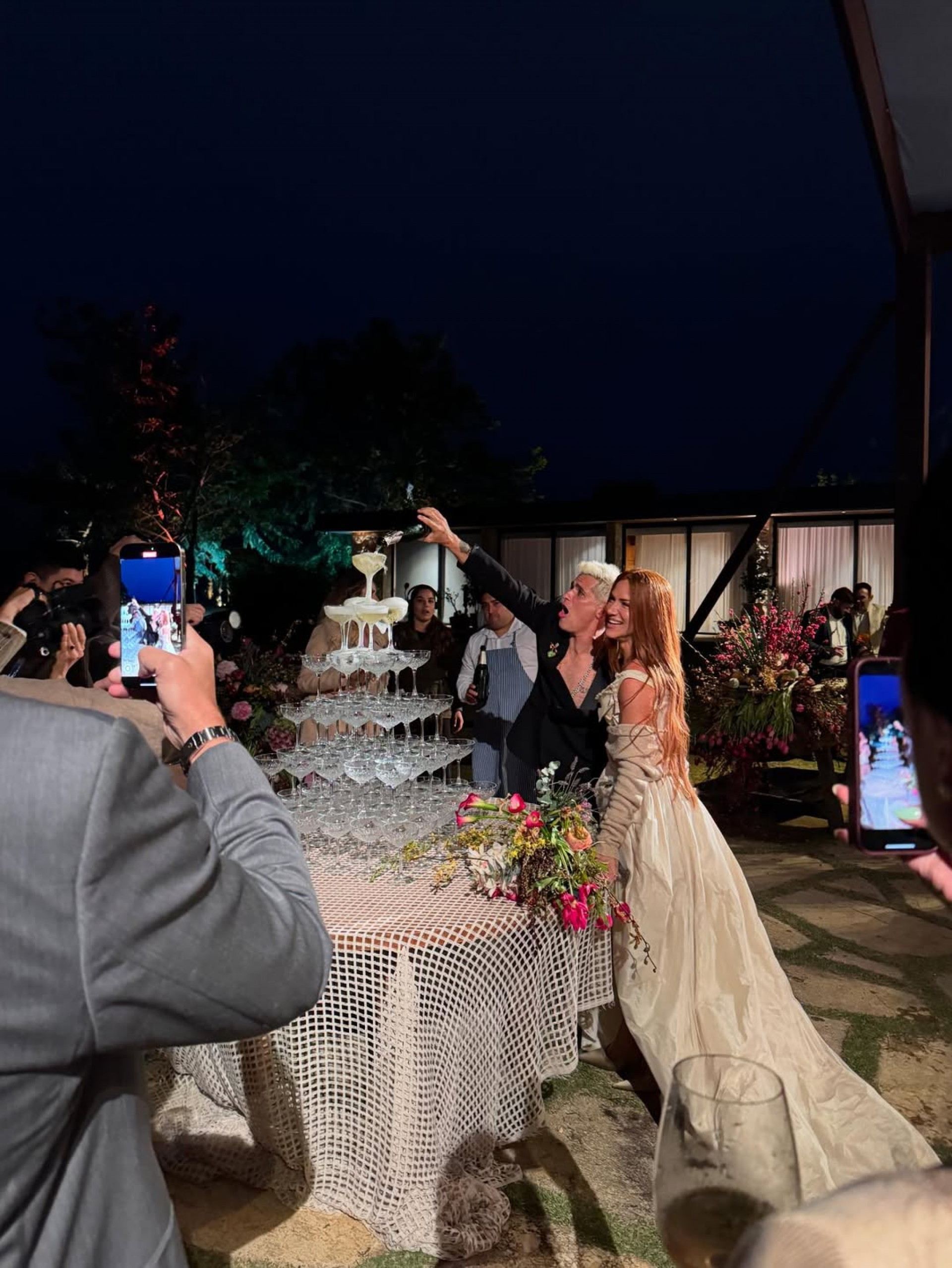 Bruna Marquezine abre álbum de fotos do casamento de Giovanna Ewbank e Bruno Gagliasso - Reprodução / Instagram