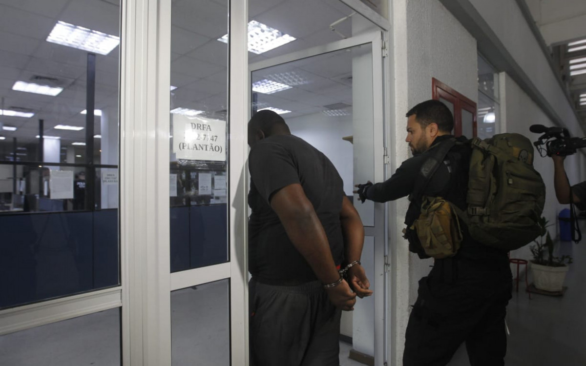 Preso Lucas Emanuel da Silva Claudino, conhecido como Natureza, principal cortador de pe&ccedil;as&nbsp;do&nbsp;CV