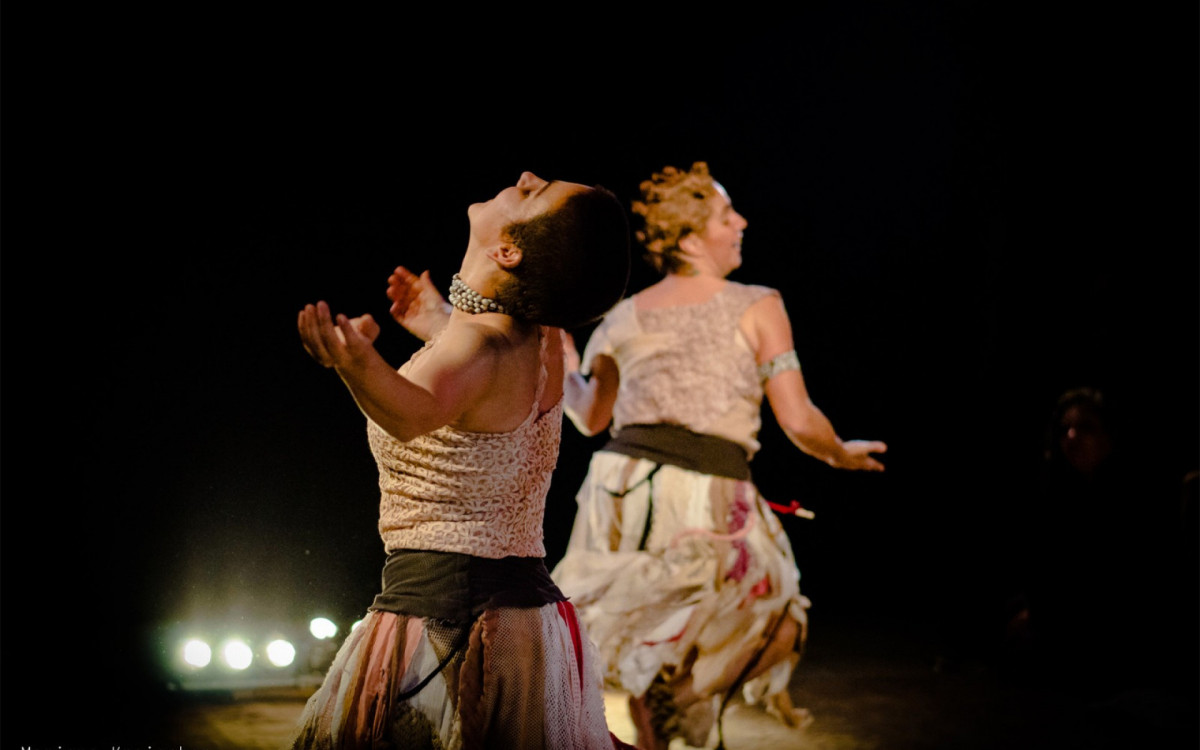 Da outra margem do rio, Teatro Circense Andança