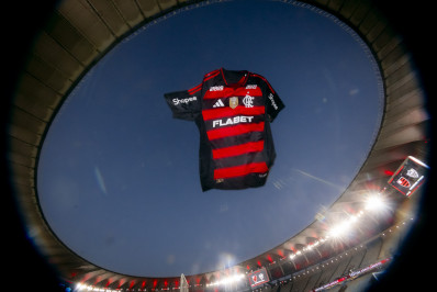 Flamengo deve romper com patrocinadora e pode fechar com parceira do Fluminense