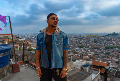 Veja primeira foto de Xamã caracterizado como Bagdá em 'Três Graças'