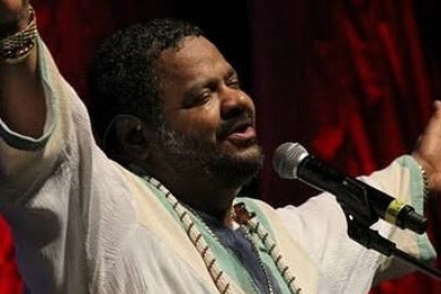 Em meio ao luto, família de Arlindo Cruz agradece apoio dos fãs