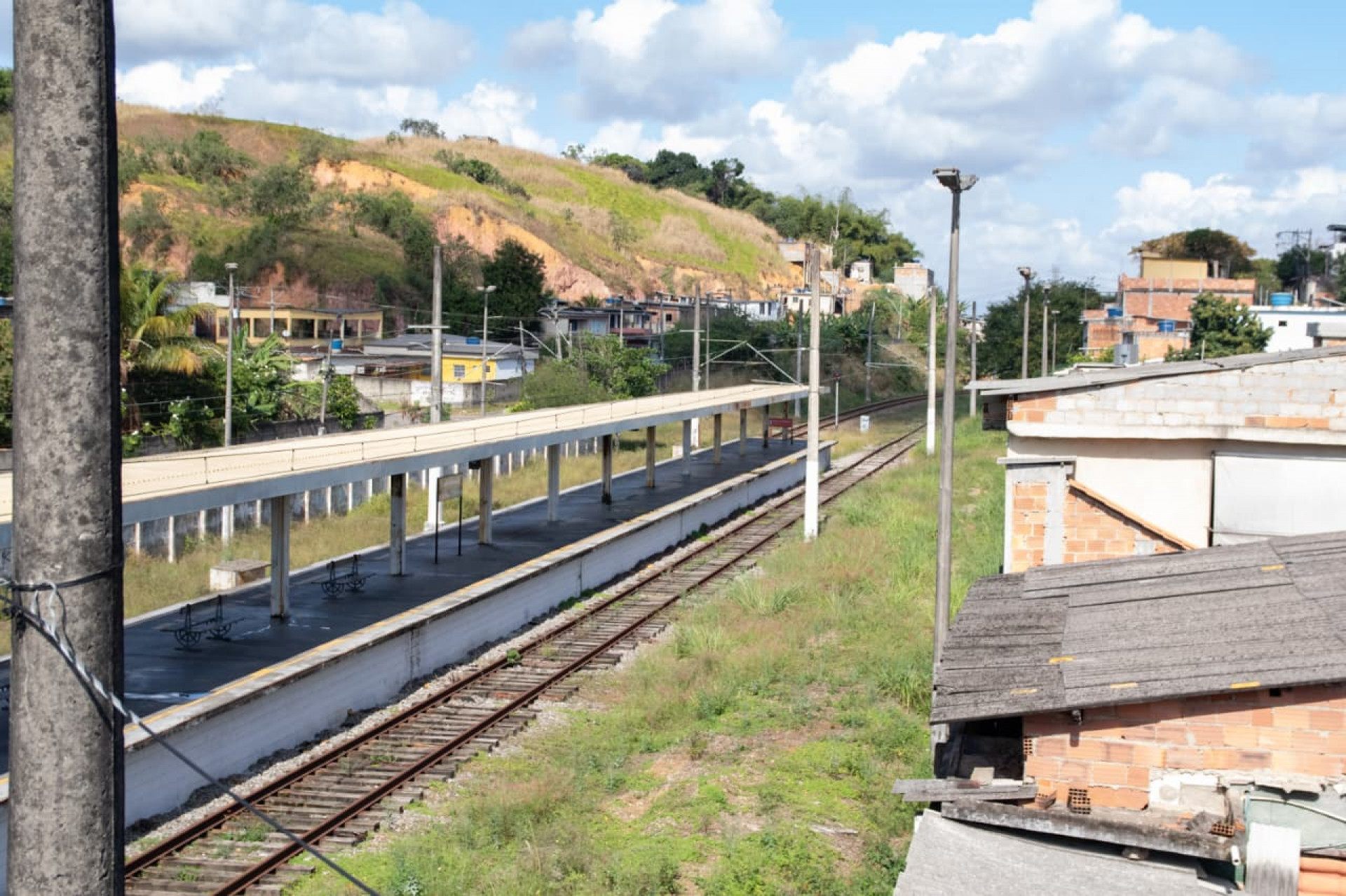Estação Jardim Primavera fechada por furto de cabos  - Érica Martin/Agência O DIA