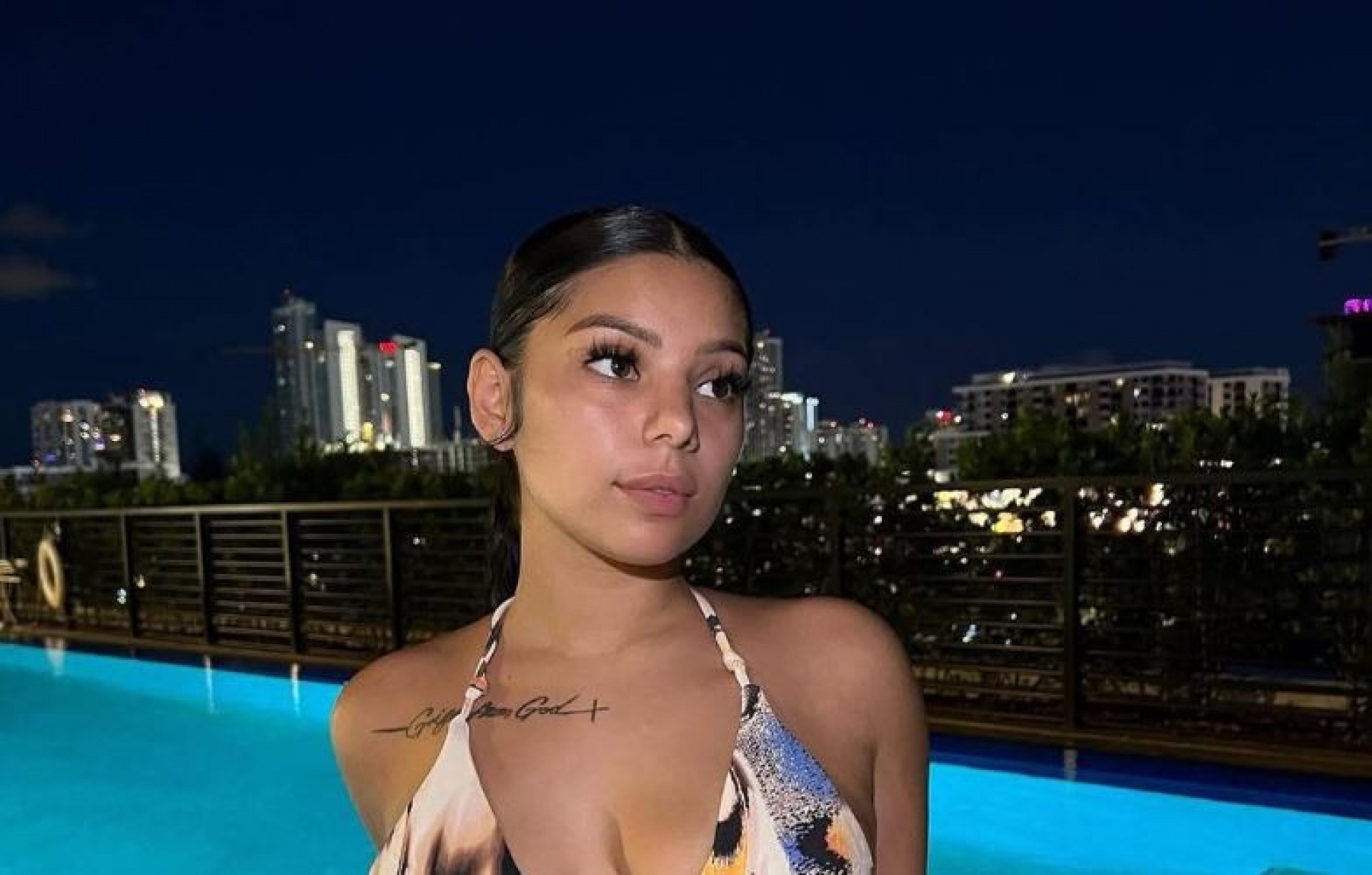 Lina teve complicações causadas por um coágulo sanguíneo - Reprodução / Redes sociais