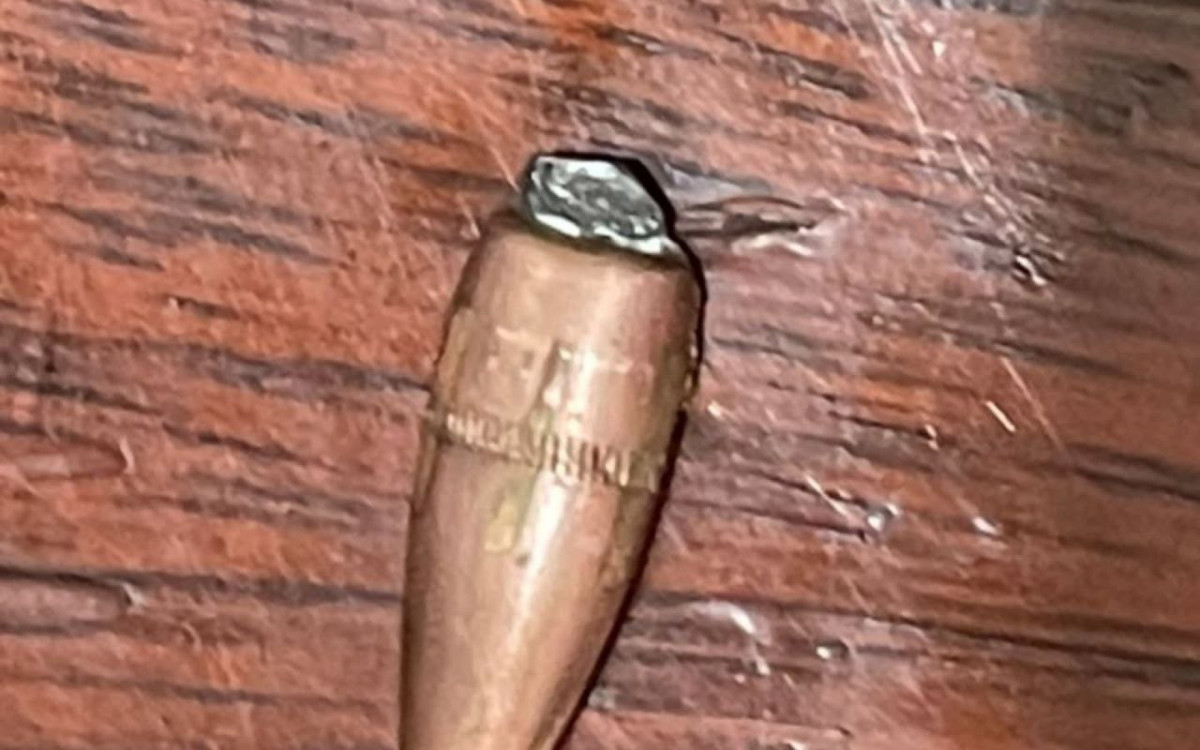 Casa de um morador da Intendente Magalh&atilde;es foi atingida por disparo