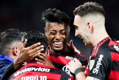 Bruno Henrique decide, Flamengo vence o Internacional e abre vantagem na Libertadores