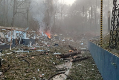 Polícia retoma trabalhos para identificar nove vítimas de explosão em fábrica no Paraná