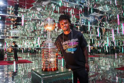 Vídeo! Santi Moreno visita o Museu Fluminense FC: 'Espero também ser parte de tudo isso'