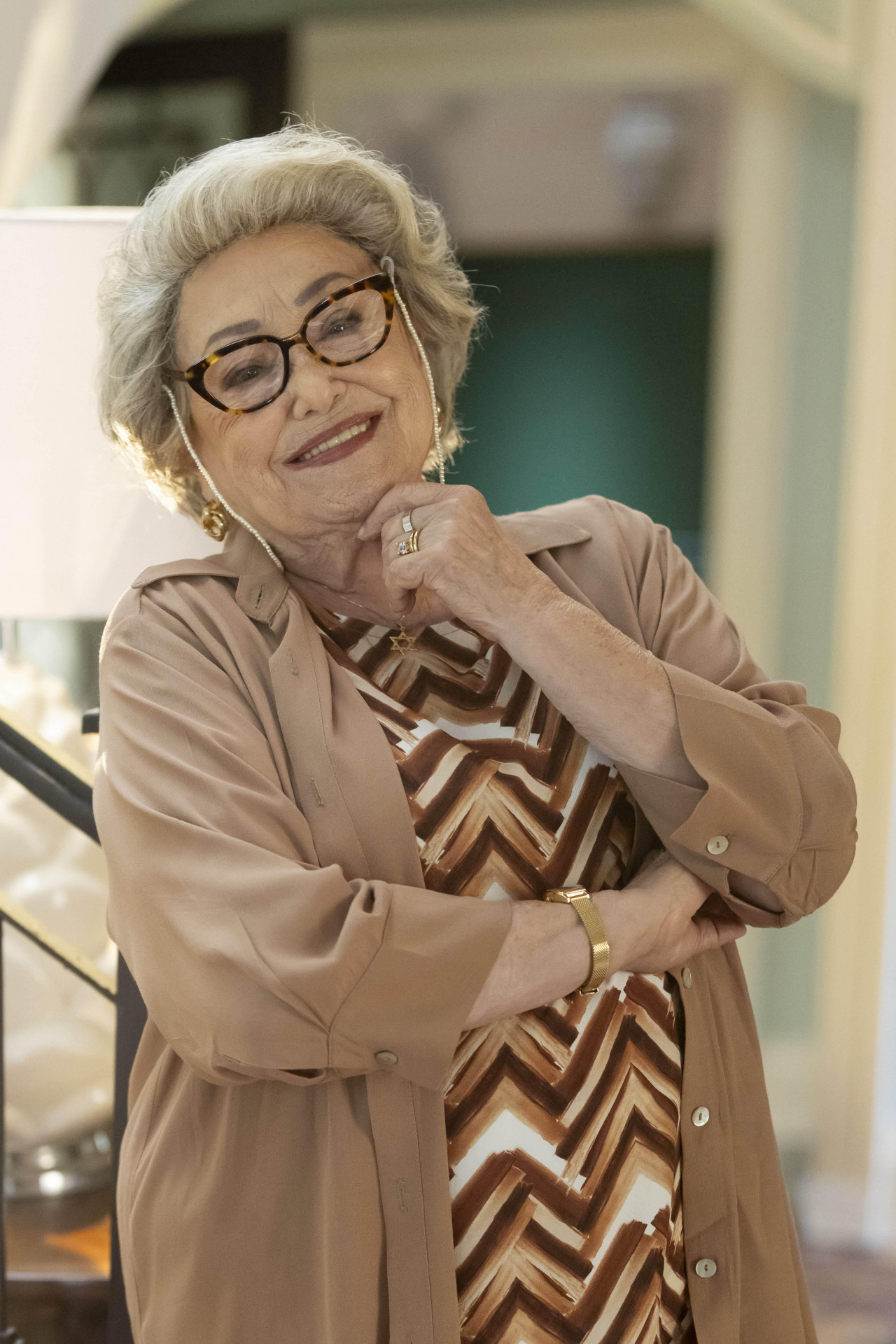 Suely Franco dá vida à Rosa, matriarca da família Boaz, em 'Dona de Mim' - TV Globo / Léo Rosario