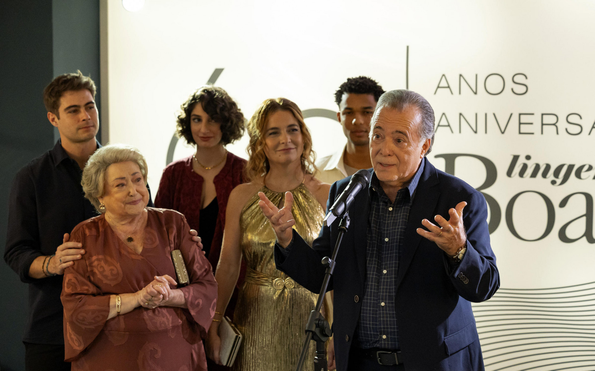 Suely Franco dá vida à Rosa, matriarca da família Boaz, em 'Dona de Mim' - TV Globo / Manoella Mello