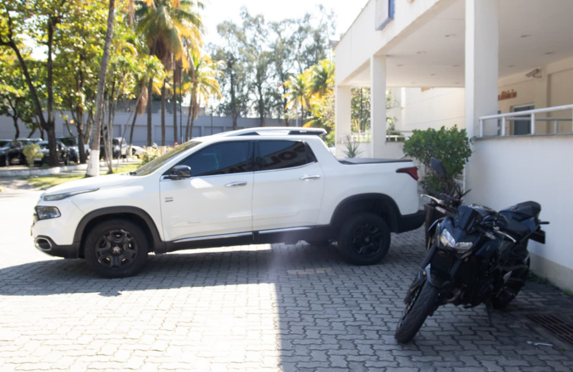 Agentes cumprem cinco mandados de busca e apreensão na Zona Norte - Érica Martin/Agência O Dia