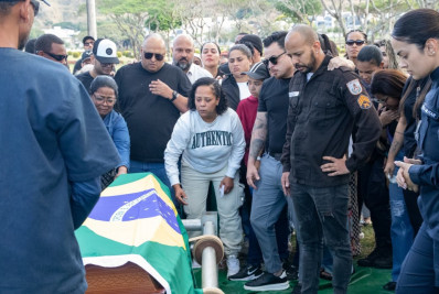 Família se despede de PM morto em Irajá: 'meu alicerce'