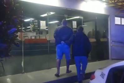 Polícia Civil prende em Maricá foragido da Justiça por ameaçar criança com arma de fogo 