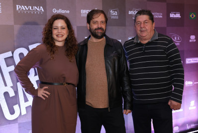 Pré-estreia do filme 'Os Enforcados' reúne famosos no Rio