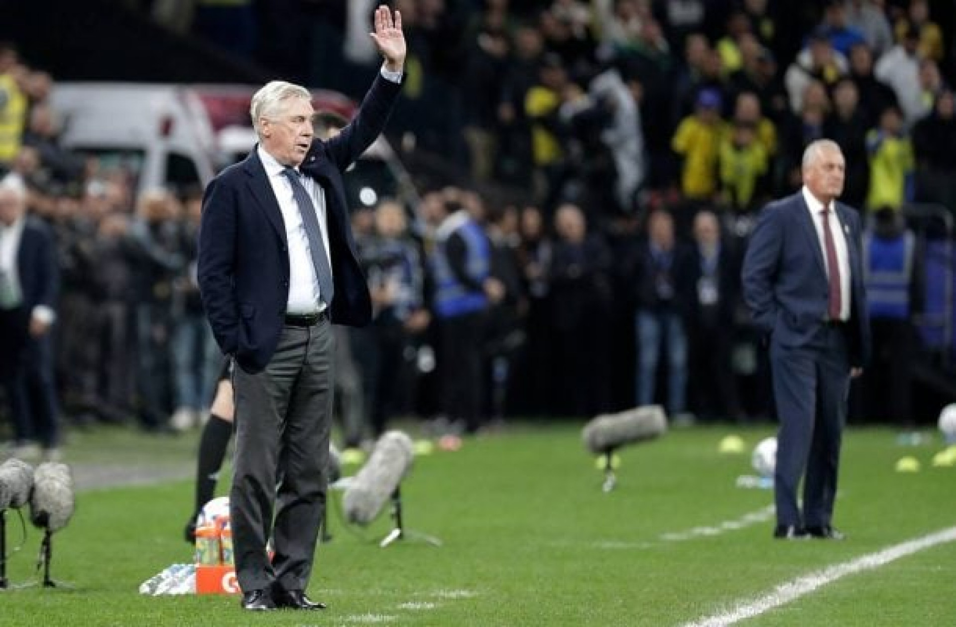 Ancelotti acompanhar&aacute; jogo do Atl&eacute;tico na Arena MRV