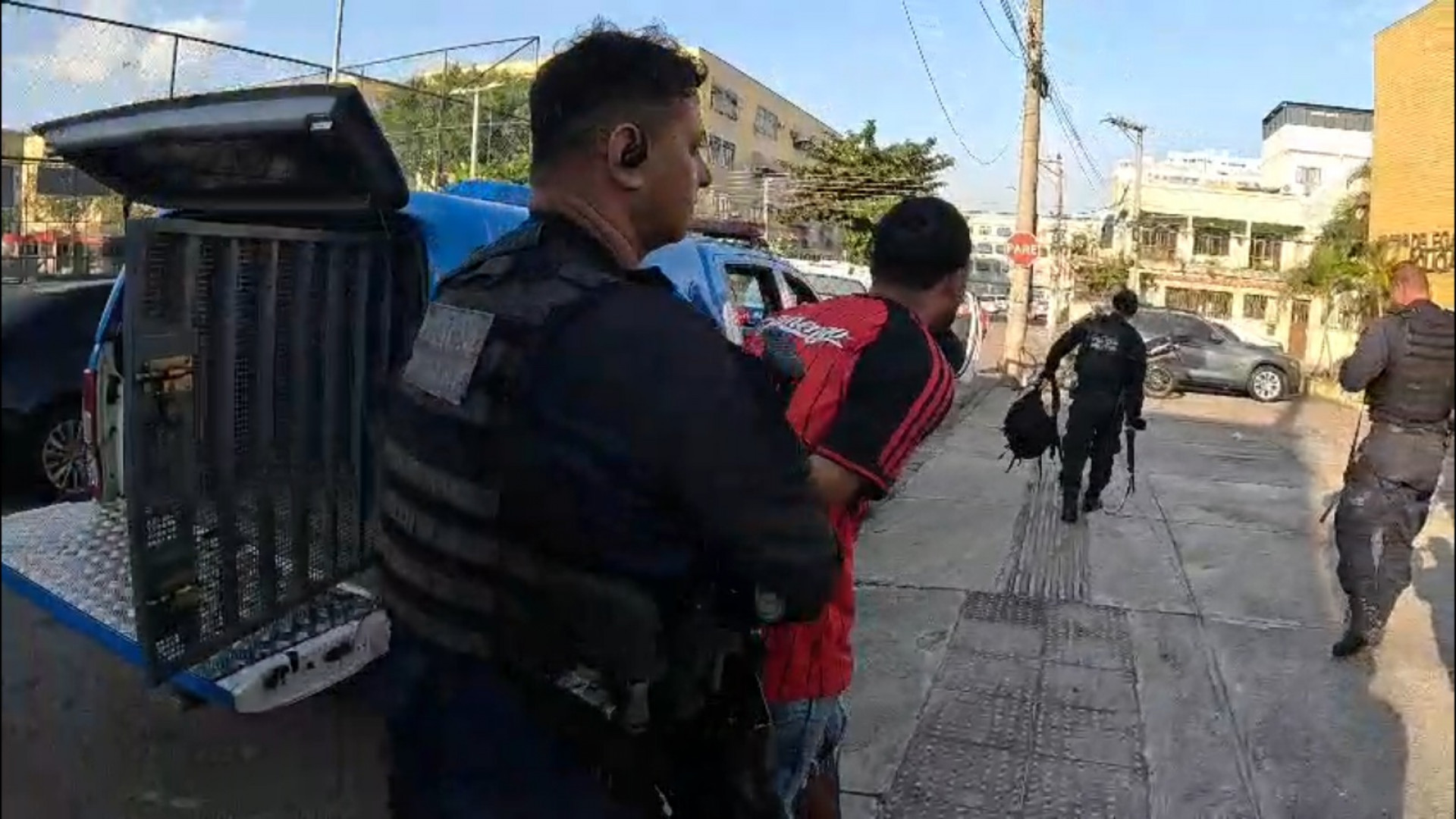 Preso foi encaminhado para a 27ª DP (Vicente de Carvalho) - Reprodução