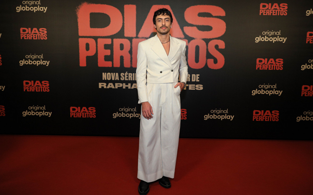Jaffar Bambirra interpreta Téo na série \'Dias Perfeitos\', do Globoplay