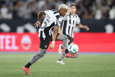 Danilo vive expectativa de reencontro em Botafogo x Palmeiras: 'Muito feliz'